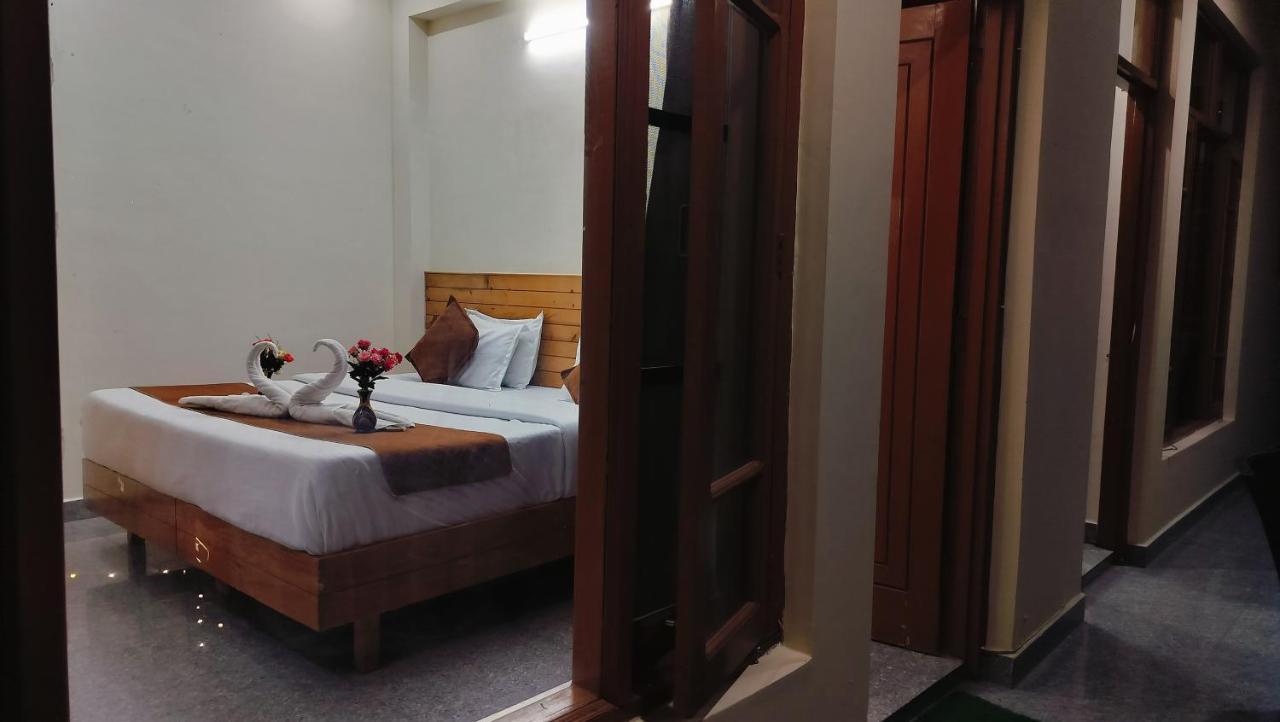 White Mountain By Hill Hikers Apartment McLeod Ganj Exterior photo
